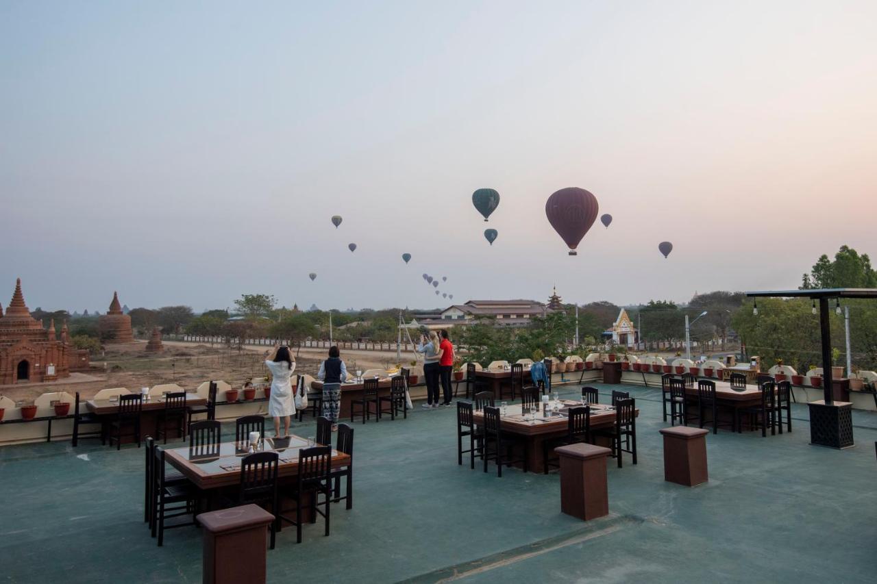 Temple View Hotel New Bagan Kültér fotó